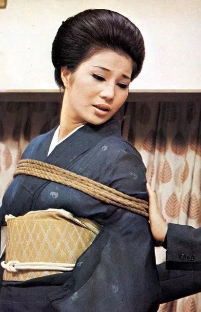 谷奈绪美 谷奈绪美